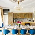 Merveil - Luxury - Marais - Republique París