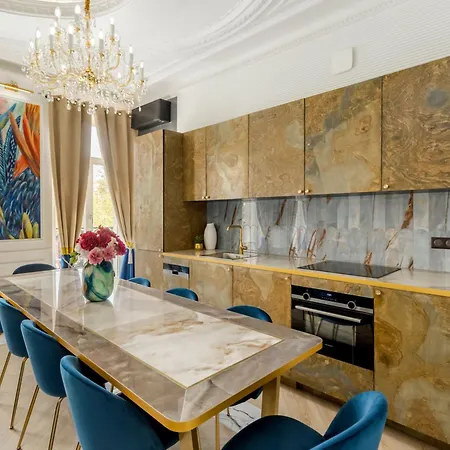 Merveil - Luxury - Marais - Republique Apartament *